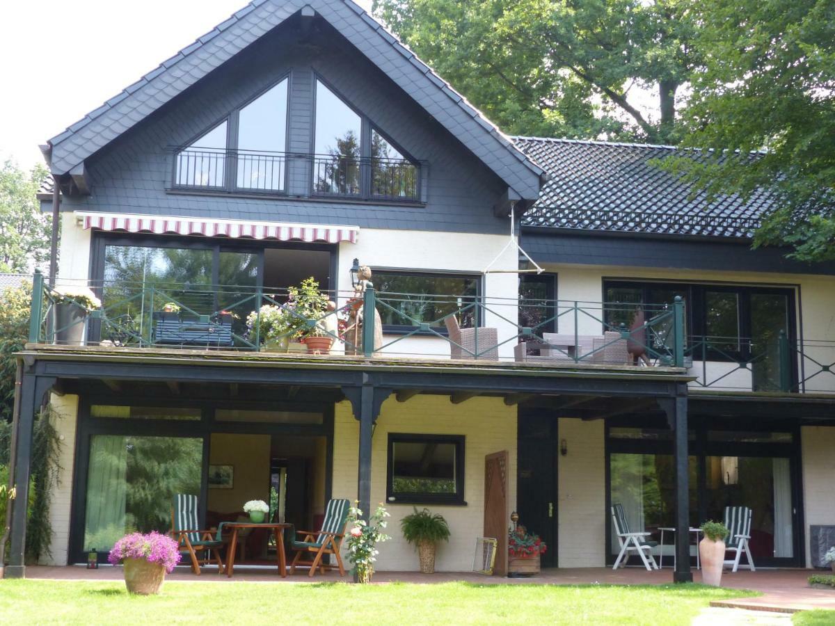 Апартаменти Ferien Im Koenigshaus Менезе Екстер'єр фото